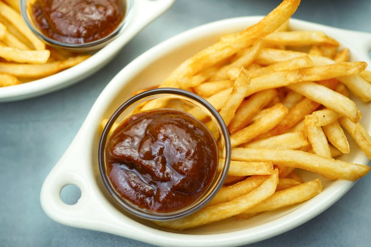 filipino banana ketchup with fries