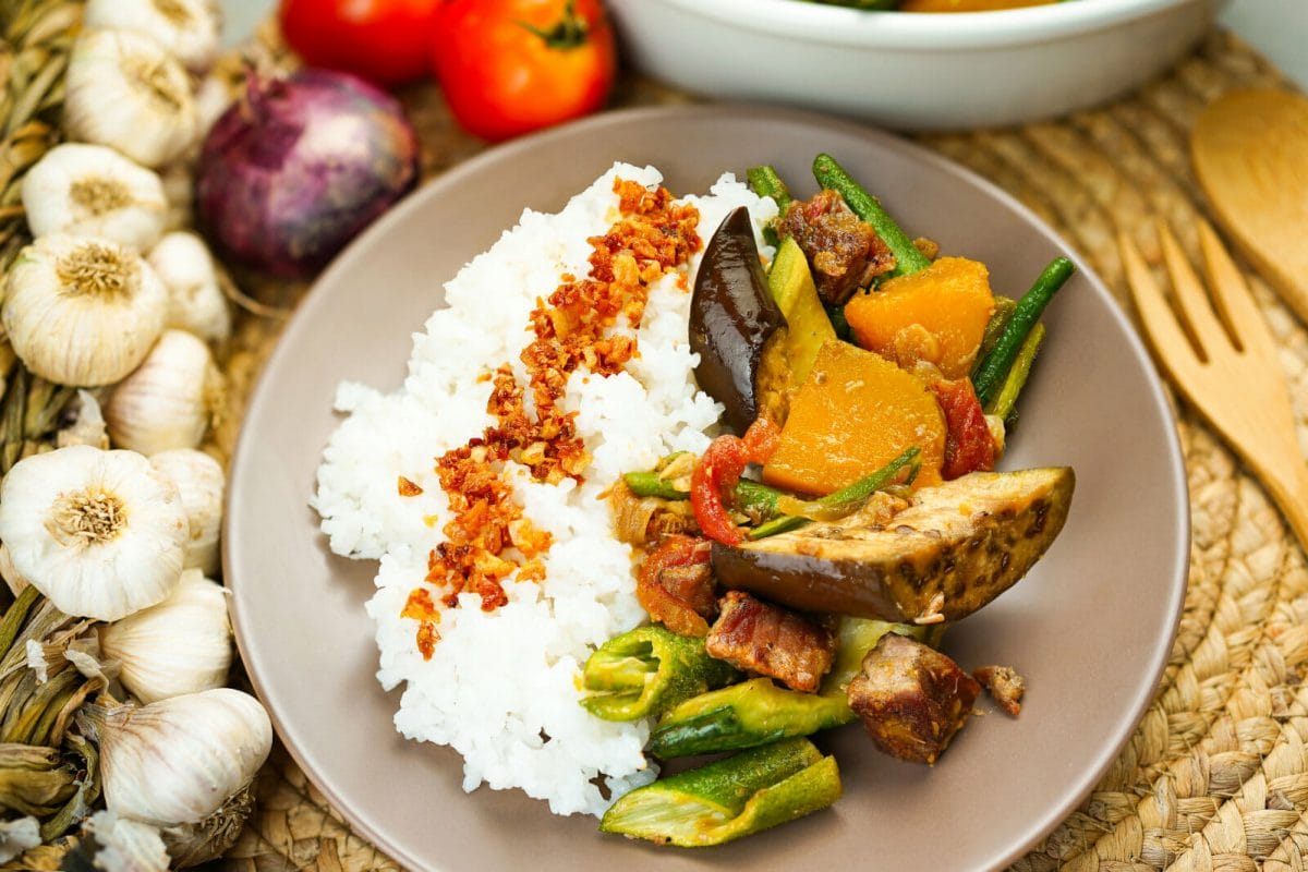 plate of pinakbet with steamed rice